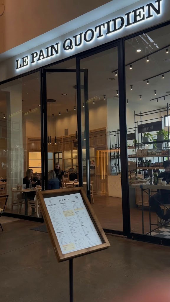 Local de Le Pain Quotidien en NorteHub, donde se canjean los desayunos de Octubre Rosa